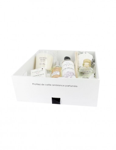 Coffret bougie 180gr + diffuseur & spray 100ml + savon 50gr + lavant 2 en 1 + 1 coeur Touche de Mauve