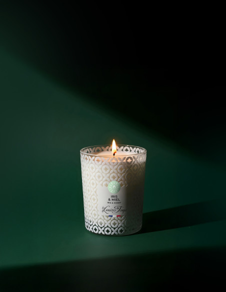 Bougie Végétale 90 g Iris et Miel ; un duo de parfum exceptionnel.