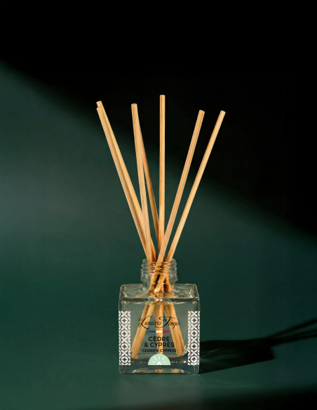 Diffuseur de Parfum 50 ml Cèdre et Cyprès ; un duo de parfum boisé