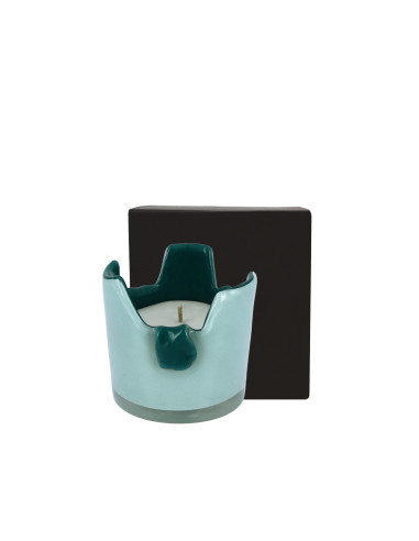 Bougie Lucia Bleue 210 g Santal Blanc avec 3 rebords repliés; Design unique.