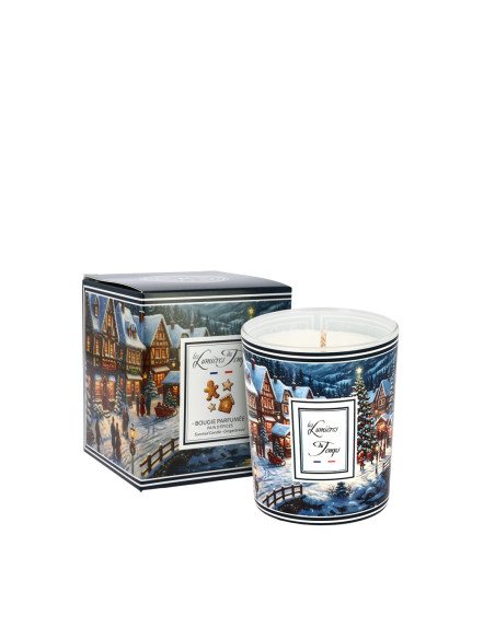 Bougie parfumée de la collection Villages Enchantés 90 g. Parfum Pain d'Épices.